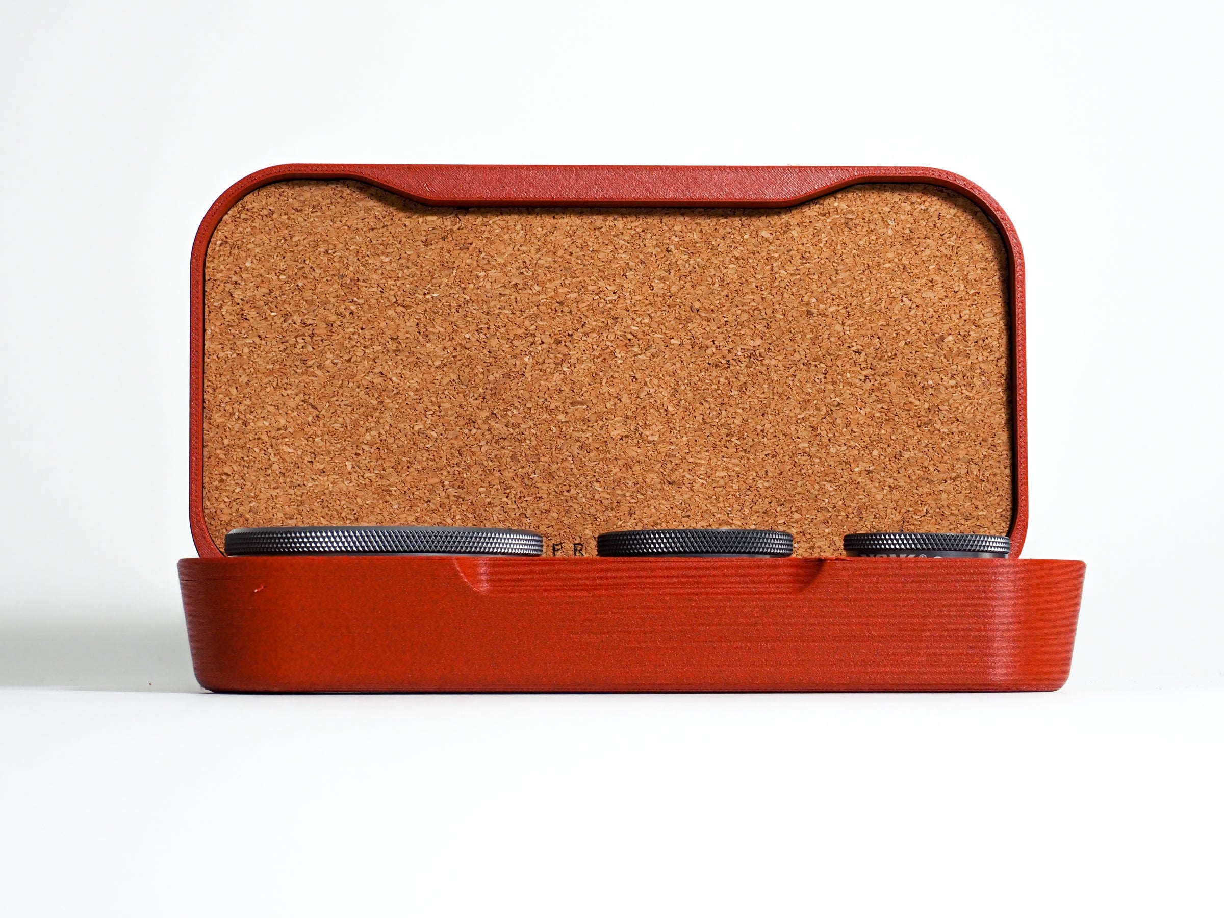 


Laser engraving preview on cork lining of Multi Lens Case (Large)

